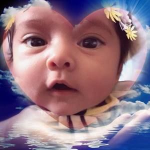 Meet your Posher, Elena